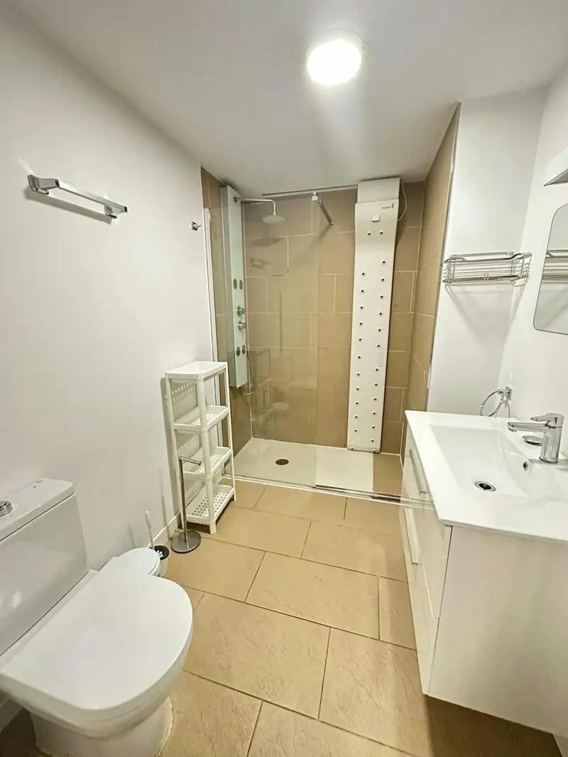Habitacion Alquiler Pamplona Estudiantes Profesionales