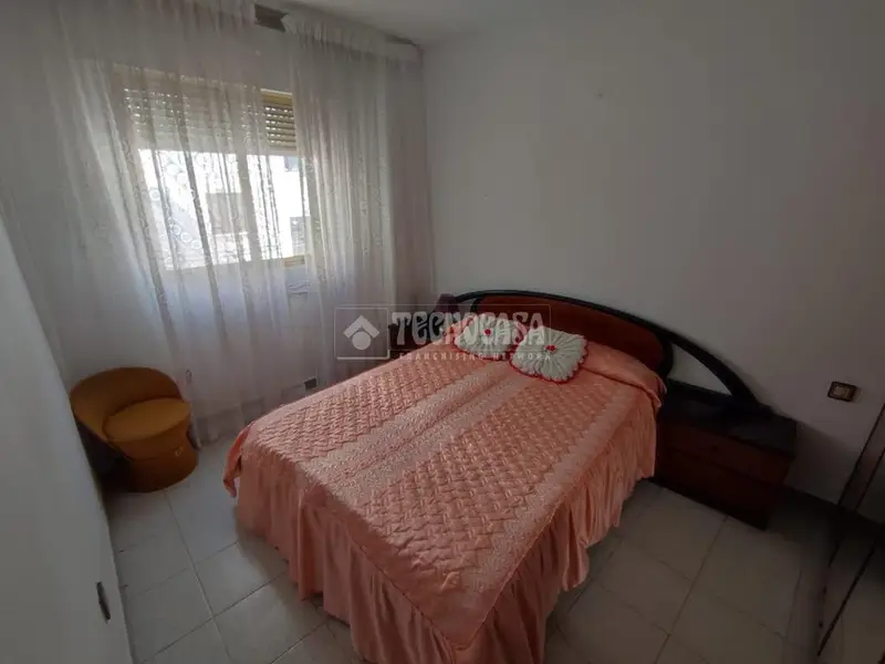 Piso en venta en Cáceres: 2 dormitorios, 77m², ascensor y aire acondicionado