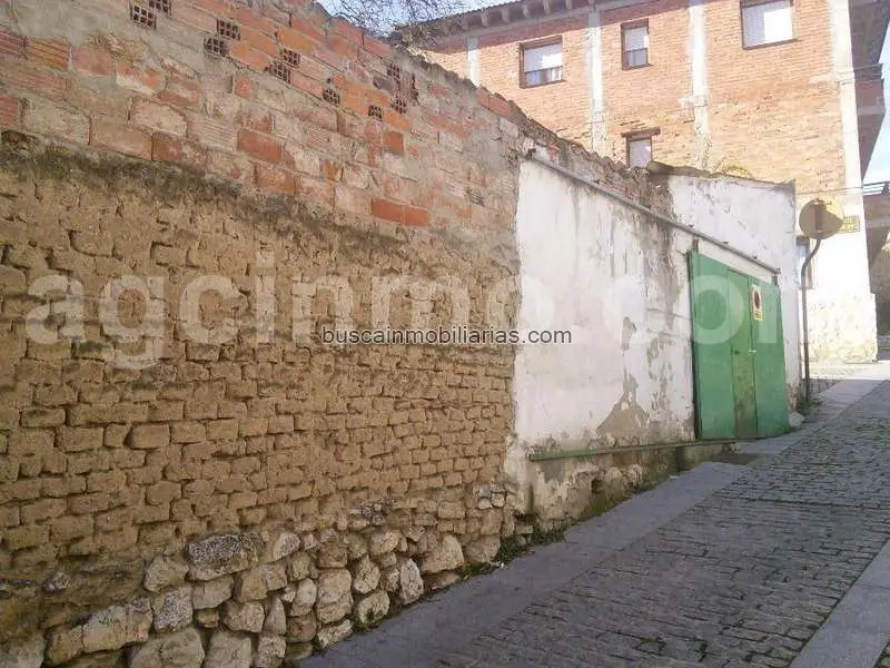 Parcela Rustica en Venta Simancas 134m2 Edificabilidad 268m2