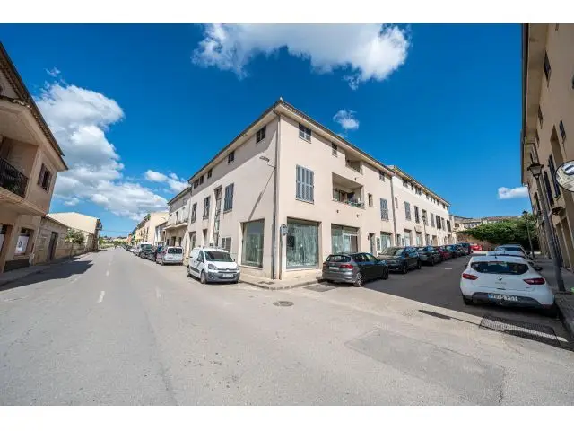 Locales Comerciales en Venta Sineu 226m²
