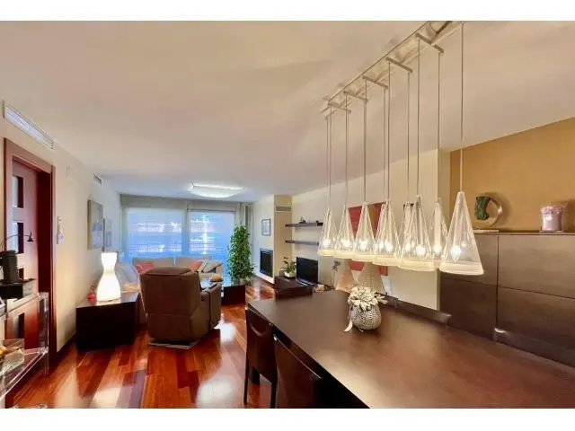 Piso 4 Habitaciones Centro Manresa Alto Standing