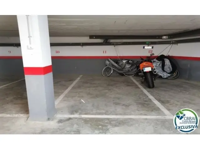 Venta de Plazas de Aparcamiento en Llançà