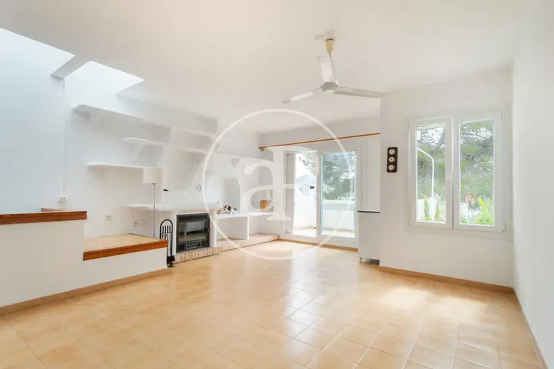 Casa Pareada en Venta Puerto Andratx 3 Dormitorios 2 Baños Vistas al Mar