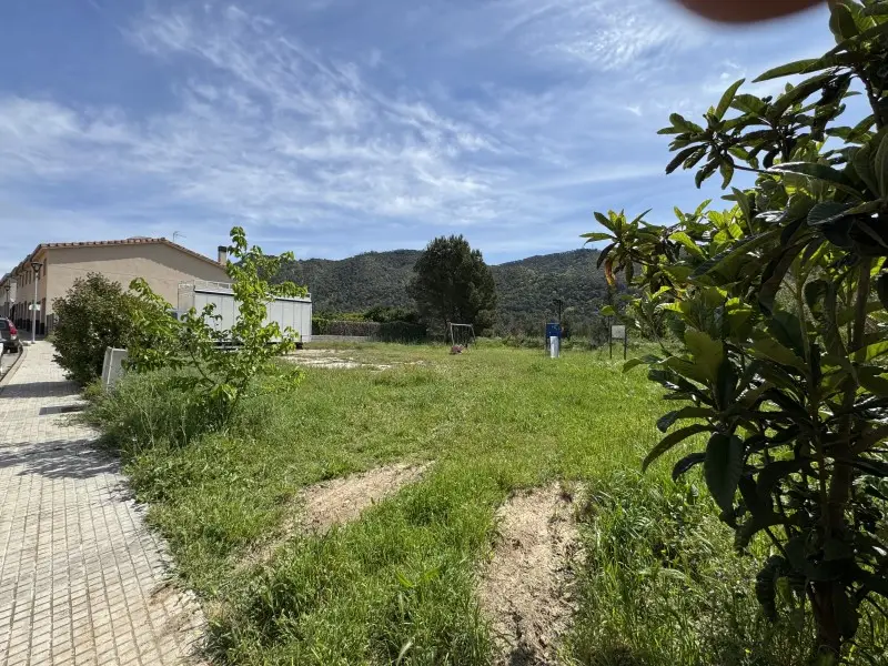 Venta Parcela La Pobla de Claramunt 1202m2 Edificabilidad 1100m2