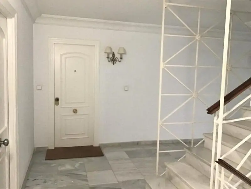 Apartamento en venta Torrevieja: Vistas al mar y 2 dormitorios