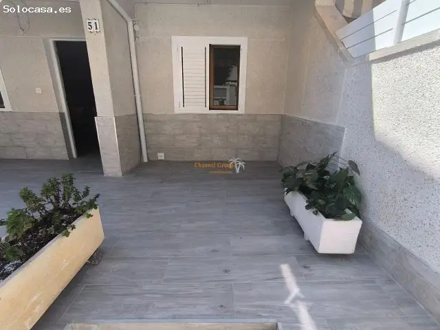 Bungalow en Gran Alacant con Piscina