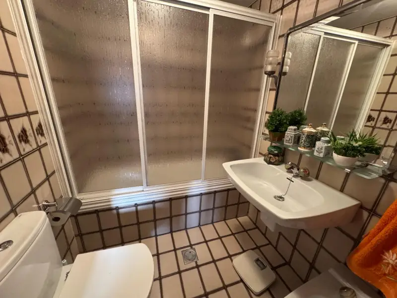 Venta Piso 4 dormitorios 3 baños Algeciras