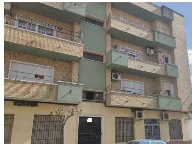 Piso en venta en Calle Gabriel y Galán Montijo