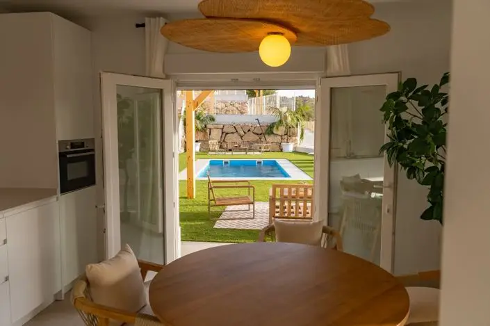 Villa 4 Dormitorios Venta Alzambra Vinuela Malaga Costa