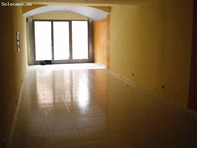 Local Comercial en Alquiler 80m2 Planta Baja Escaparate