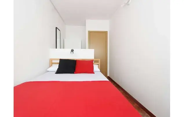 Habitacion en alquiler Madrid 8 habitaciones apartamento amueblado