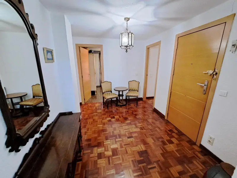 Piso en venta en Alzira centro con 3 dormitorios y 1 baño reformado