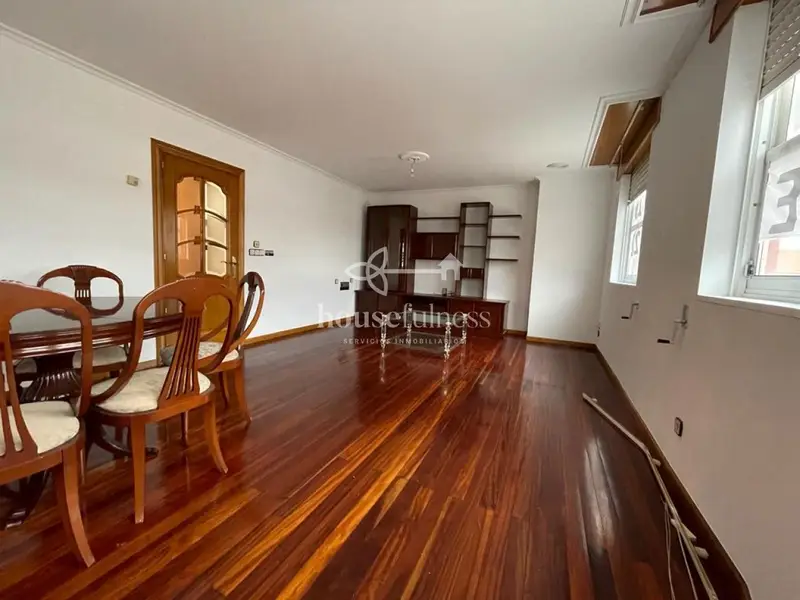 Venta Piso con calefacción en Centro Ferrol
