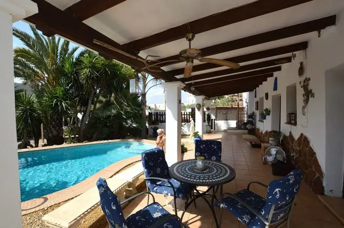 Cortijo de 3 Dormitorios en Venta cerca de Sorbas