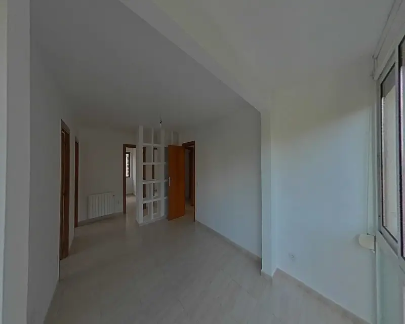 Piso 4 Dormitorios 78m2 Girona