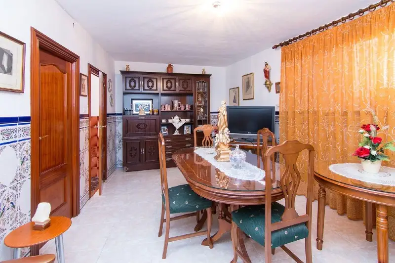 Venta Casa con Chimenea en Piñar