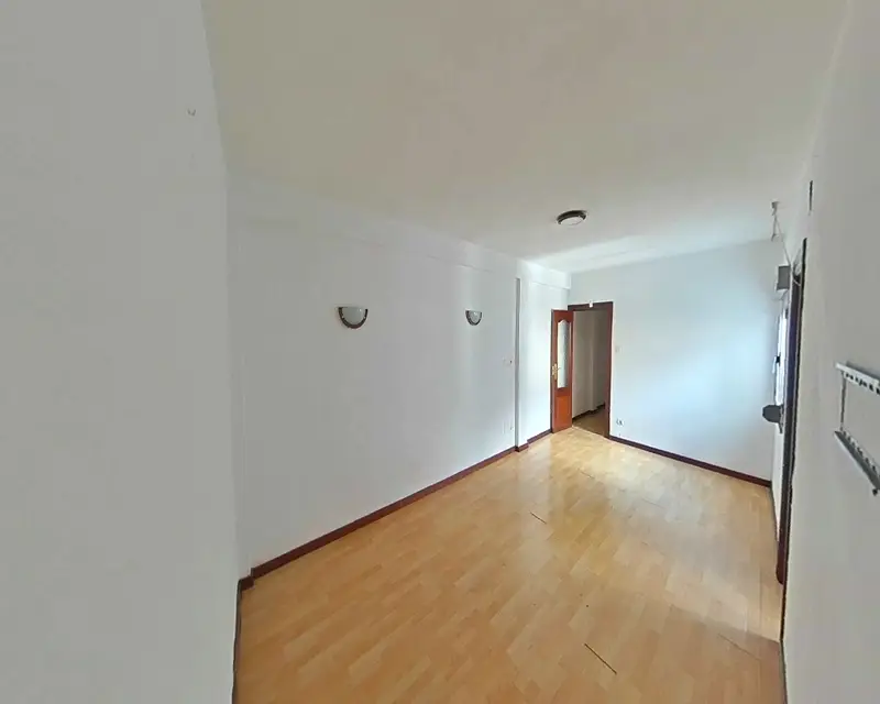 Piso 93m2 3 habitaciones Gijon Trueba