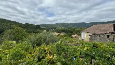 Casa Rustica en Venta en Leiro San Clodio
