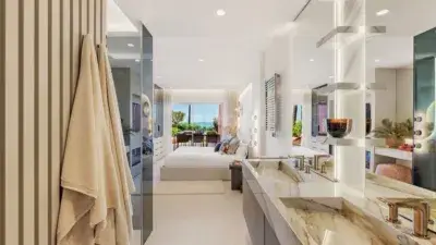 Apartamento en Guadalmansa Primera Linea de Playa Menara Beach