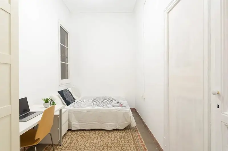 Apartamento en alquiler en Carrer de Rocafort Barcelona