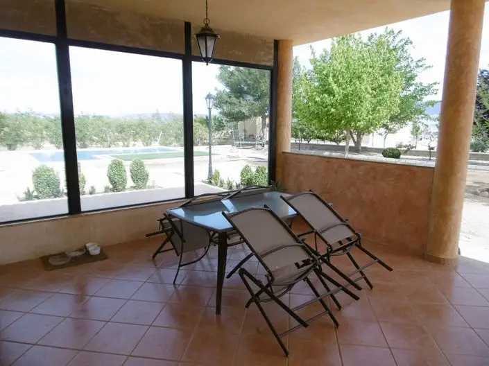 Villa 3 Dormitorios Piscina Yecla