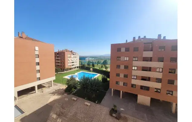 Alquiler Apartamento 3 Dormitorios 102m2 Logroño