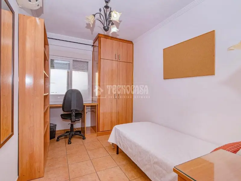 Piso en venta en Granada 3 dormitorios 2 baños terraza