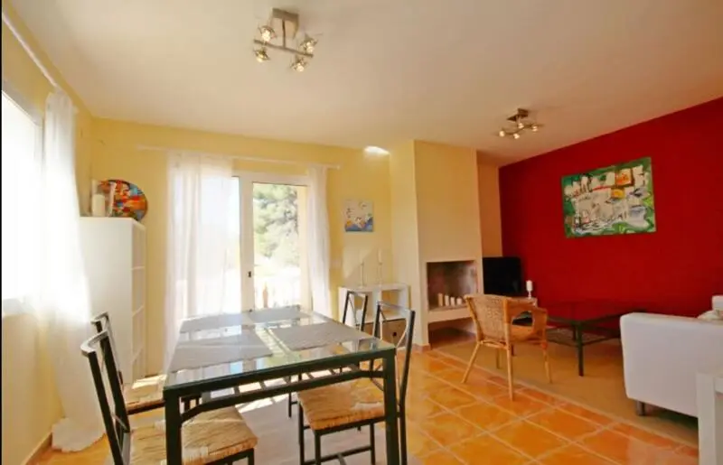 Villa en Venta Alcalali 2 Dormitorios Jardin Piscina