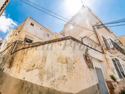 Casa de Pueblo con 18 Dormitorios en Algarrobo
