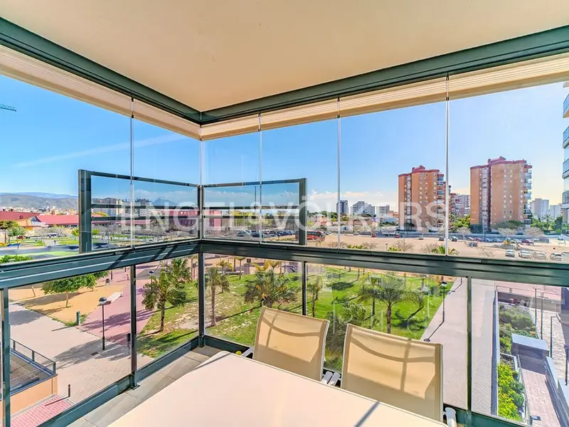 Apartamento en venta El Campello Alicante moderno cerca playa