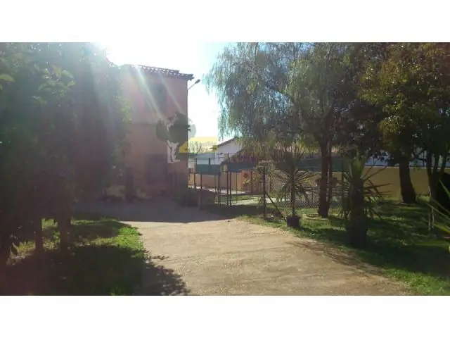 Chalet 360m2 con Naves Industriales y Terreno 8500m2