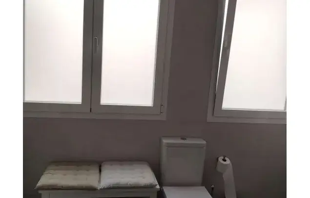 Rent 1 bedroom apartment of 73 m² in Granada