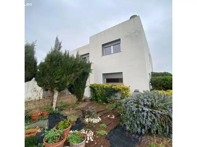 Casa en Empuriabrava con Piscina y Jardin