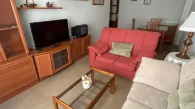 Alquiler Piso 90m² 3 Dorm 2 Baños Almendralejo