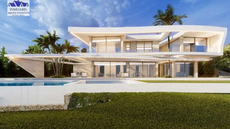 Villa de Lujo en Jávea con Vistas Panorámicas