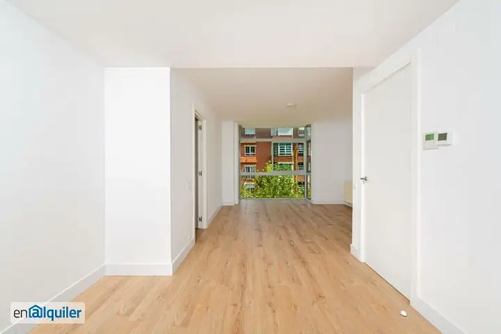 Alquiler Piso Madrid 1 Dormitorio Garaje Trastero Ascensor