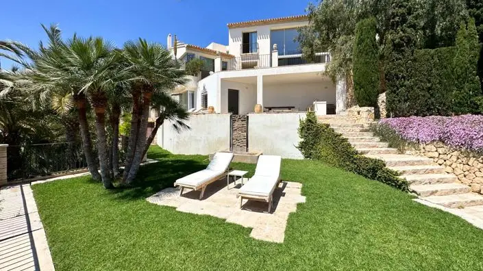 Villa de Lujo en Altea 4 Dormitorios Vistas al Mar