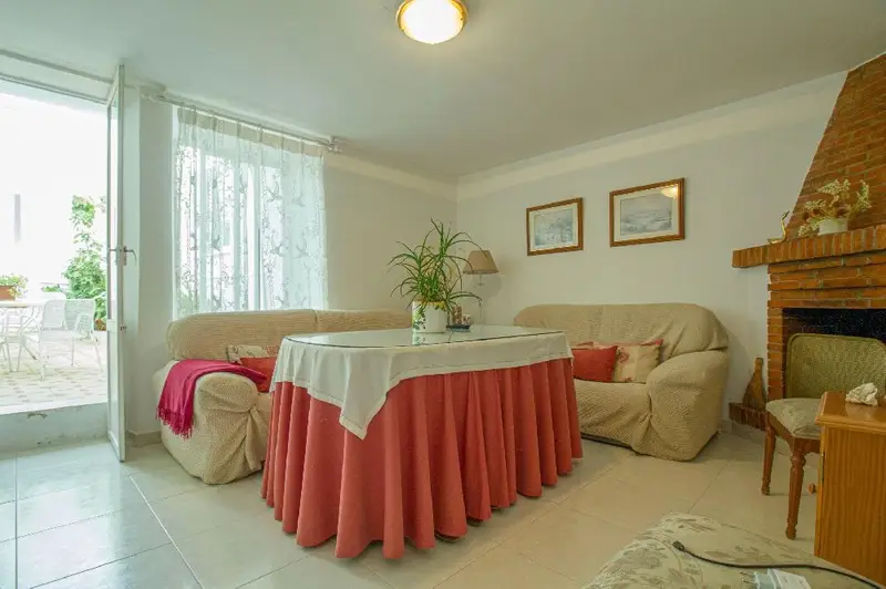 Casa en Venta Casco Antiguo Badajoz 5 Dormitorios Patio 66m2