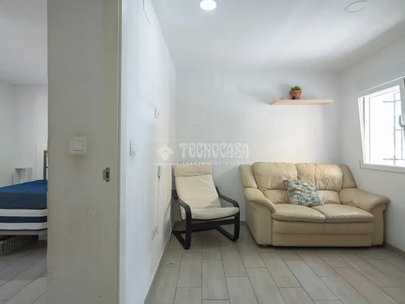 Piso en venta Zaidín 2 dormitorios reformado cerca transporte público