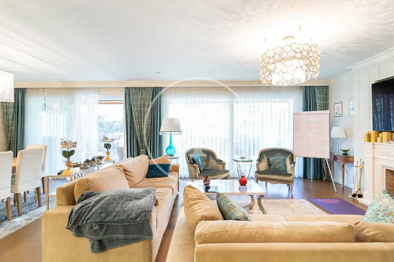 Piso en Venta Sant Gervasi Galvany 4 habitaciones 3 baños