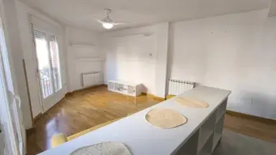 Piso en alquiler en Camino de Valmores