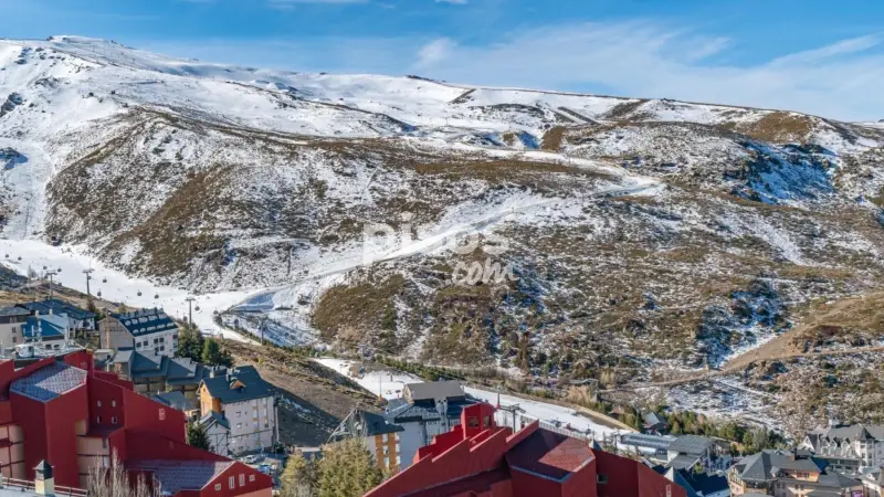 Apartamento en Sierra Nevada con Vistas a la Montana