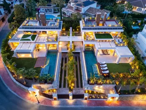 Villa Lujo 5 Dormitorios Nueva Andalucía Marbella