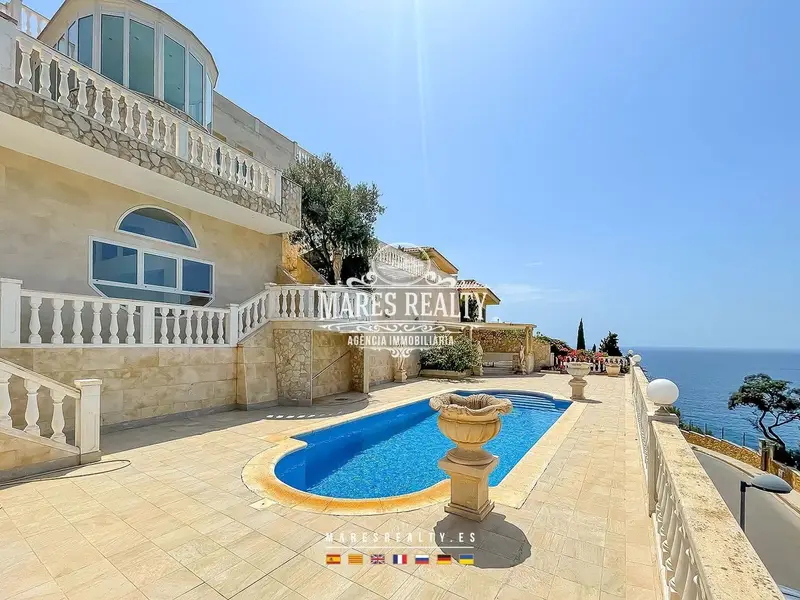 Villa de Lujo en Cala Canyelles Costa Brava