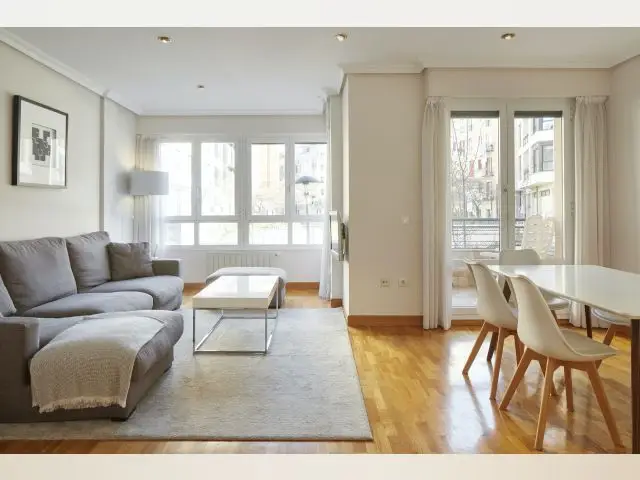 Piso de 3 Dormitorios alquiler Gipuzkoa, España
