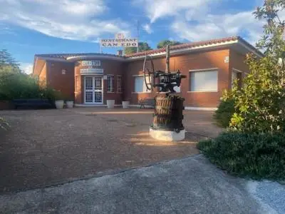Complejo Residencial con Restaurante en Bellaterra junto a AP7