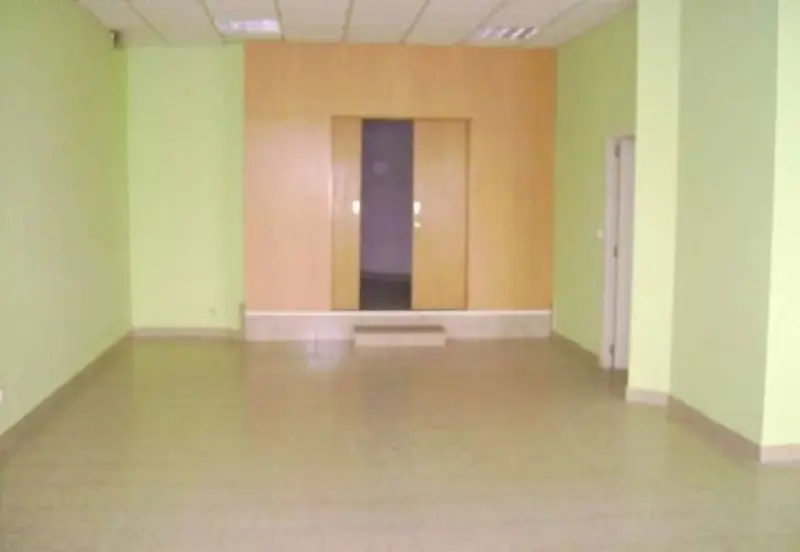 Venta Local Comercial Campus Norte Santiago 80m2