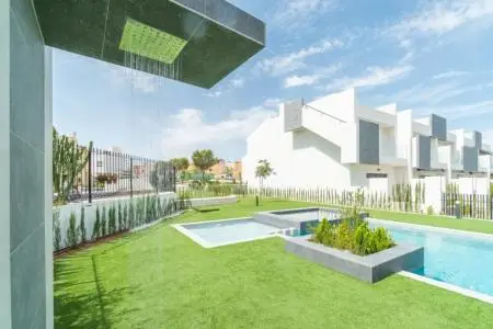 Venta Casas Torrevieja Los Balcones
