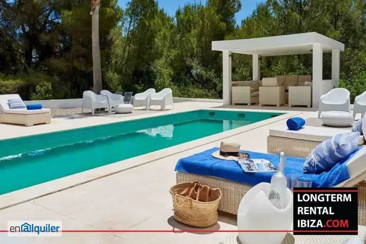 Alquiler anual Villa Moderna en Sta Gertrudis Ibiza