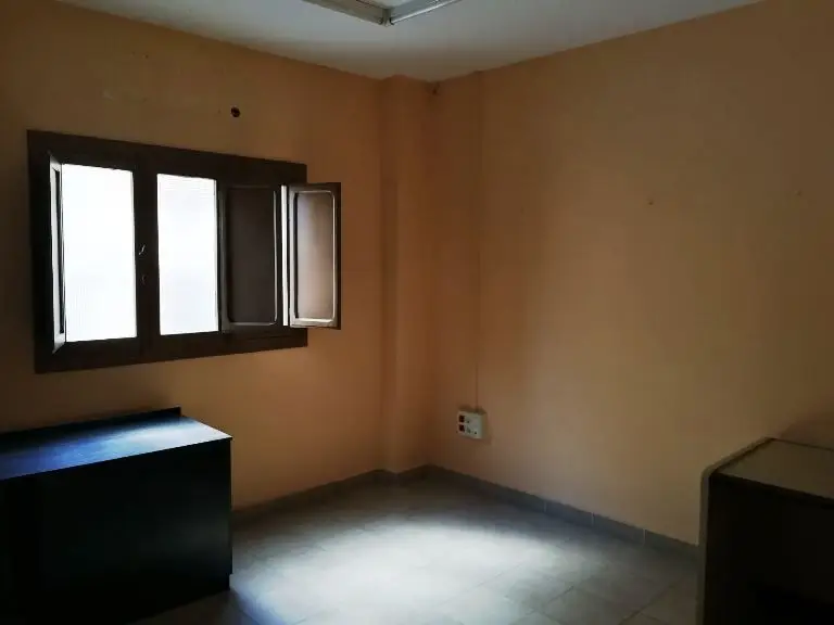 Local en Venta 487m2 Viator Almeria